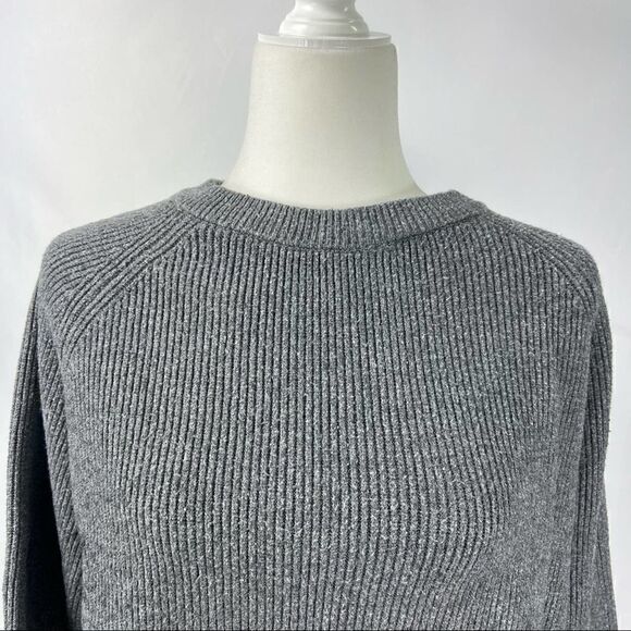 ZARA Womens Small Viscose Knit Crop Gray Sweater Zip In Back - Picture 12 of 13